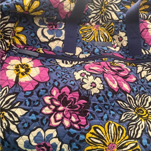 Vera Bradley Grand traveler Bag In Signature Cotton "African Violet" - Picture 8 of 10